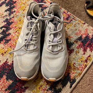 Adidas‎ bounce sneakers 8.5